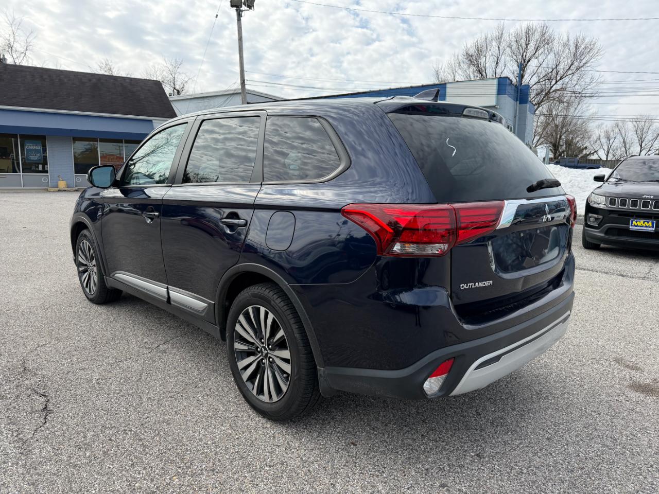 Mitsubishi Outlander SEL FWD 2020
