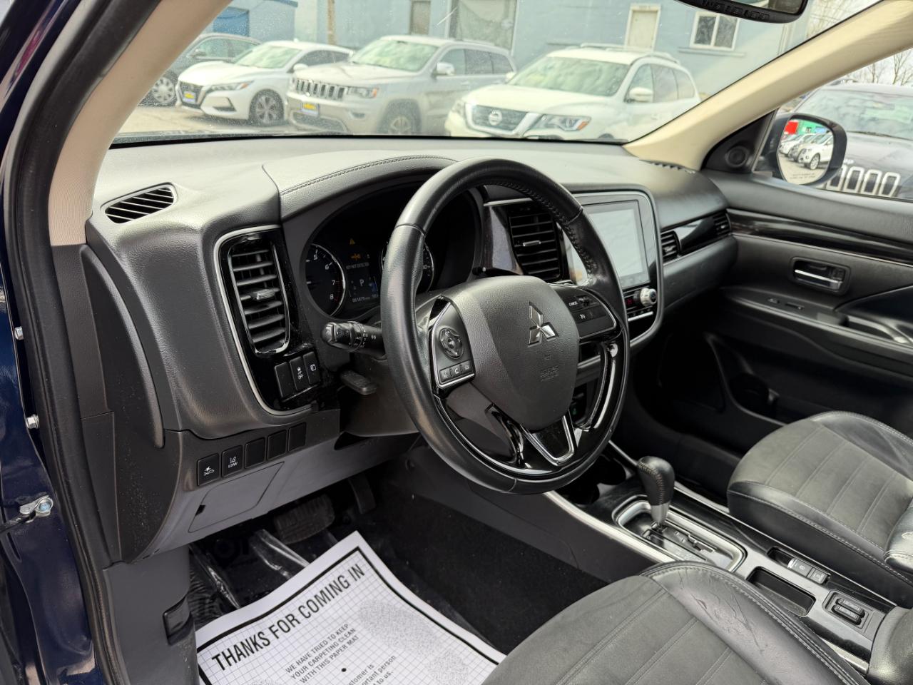 Mitsubishi Outlander SEL FWD 2020