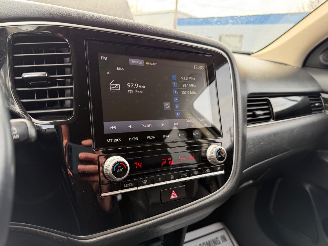 Mitsubishi Outlander SEL FWD 2020