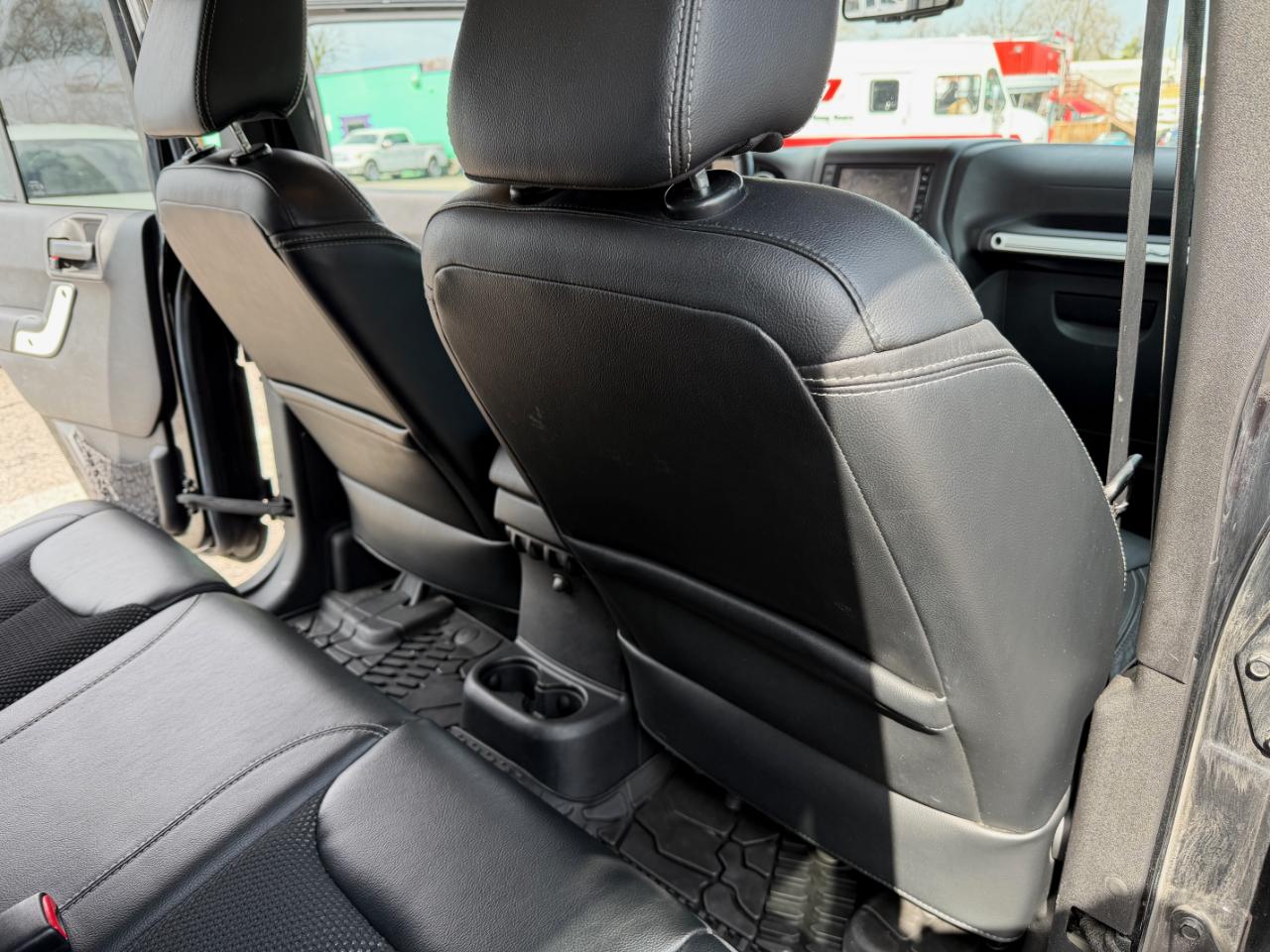 Jeep Wrangler Unlimited 4WD 4dr Wrangler X *Ltd Avail* 2015