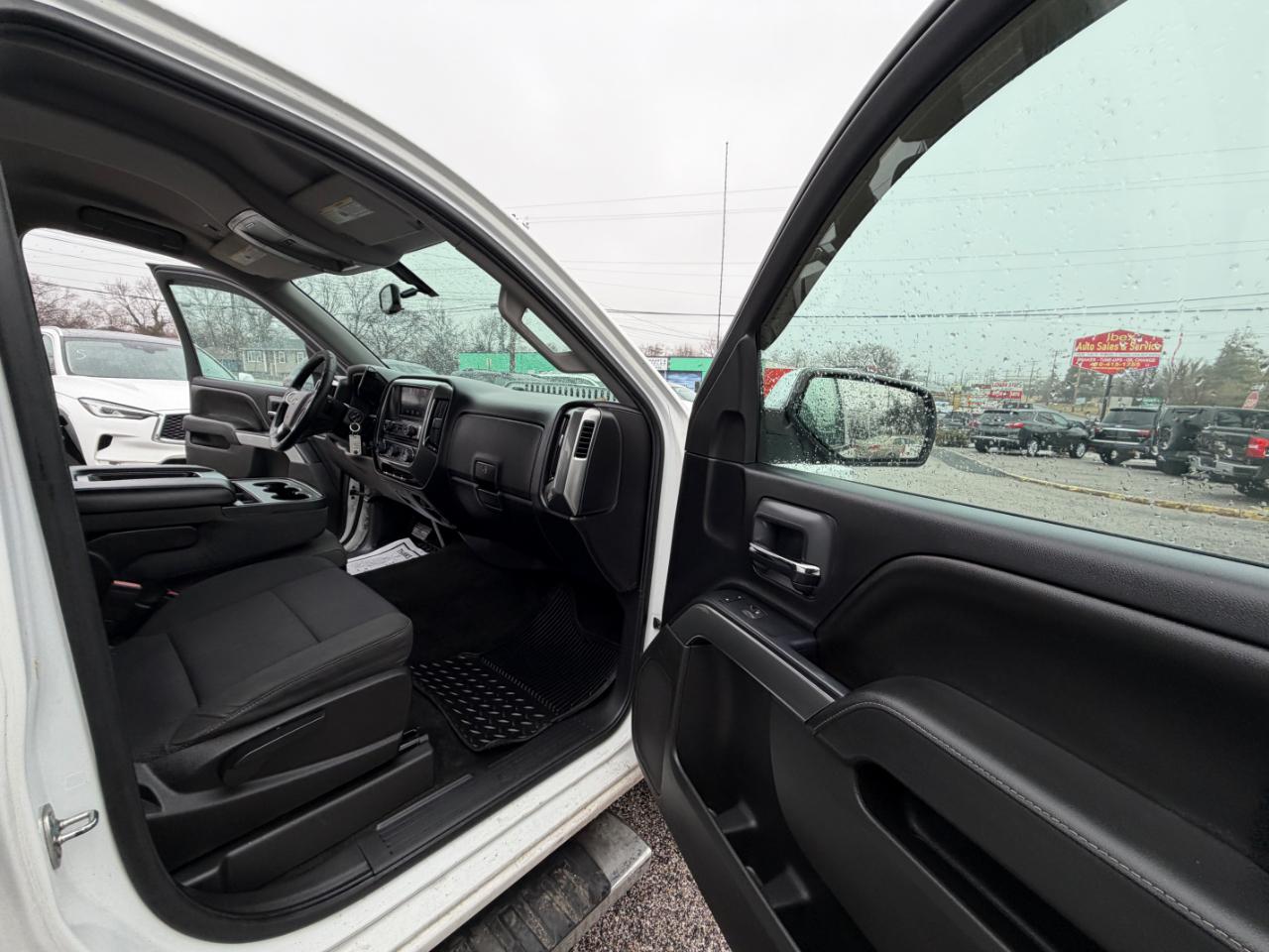 Chevrolet Silverado 1500 2WD Crew Cab 153.0" LT w/1LT 2015