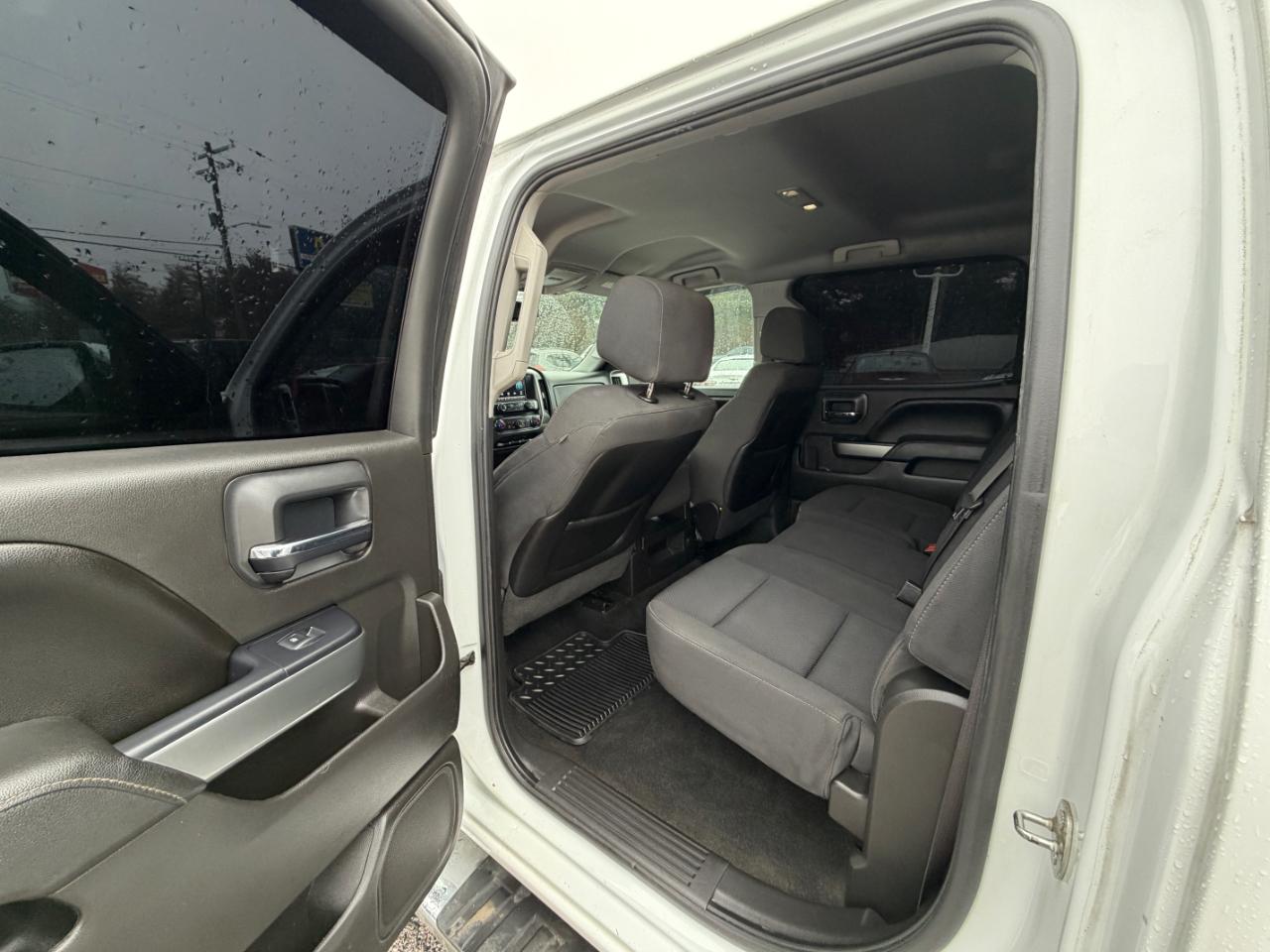 Chevrolet Silverado 1500 2WD Crew Cab 153.0" LT w/1LT 2015