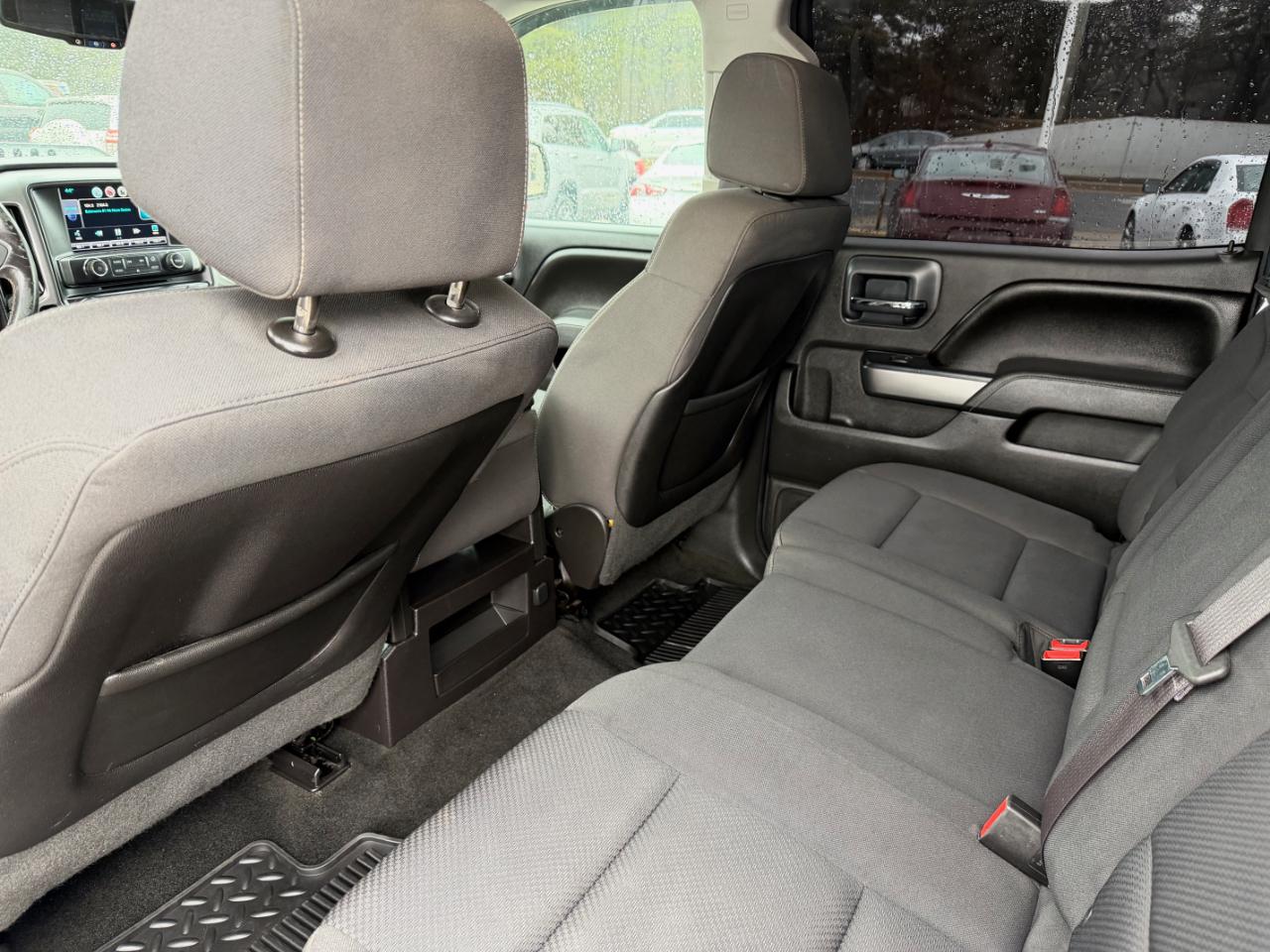 Chevrolet Silverado 1500 2WD Crew Cab 153.0" LT w/1LT 2015