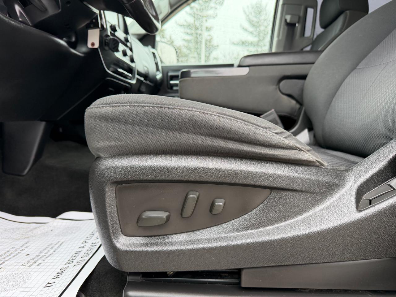 Chevrolet Silverado 1500 2WD Crew Cab 153.0" LT w/1LT 2015