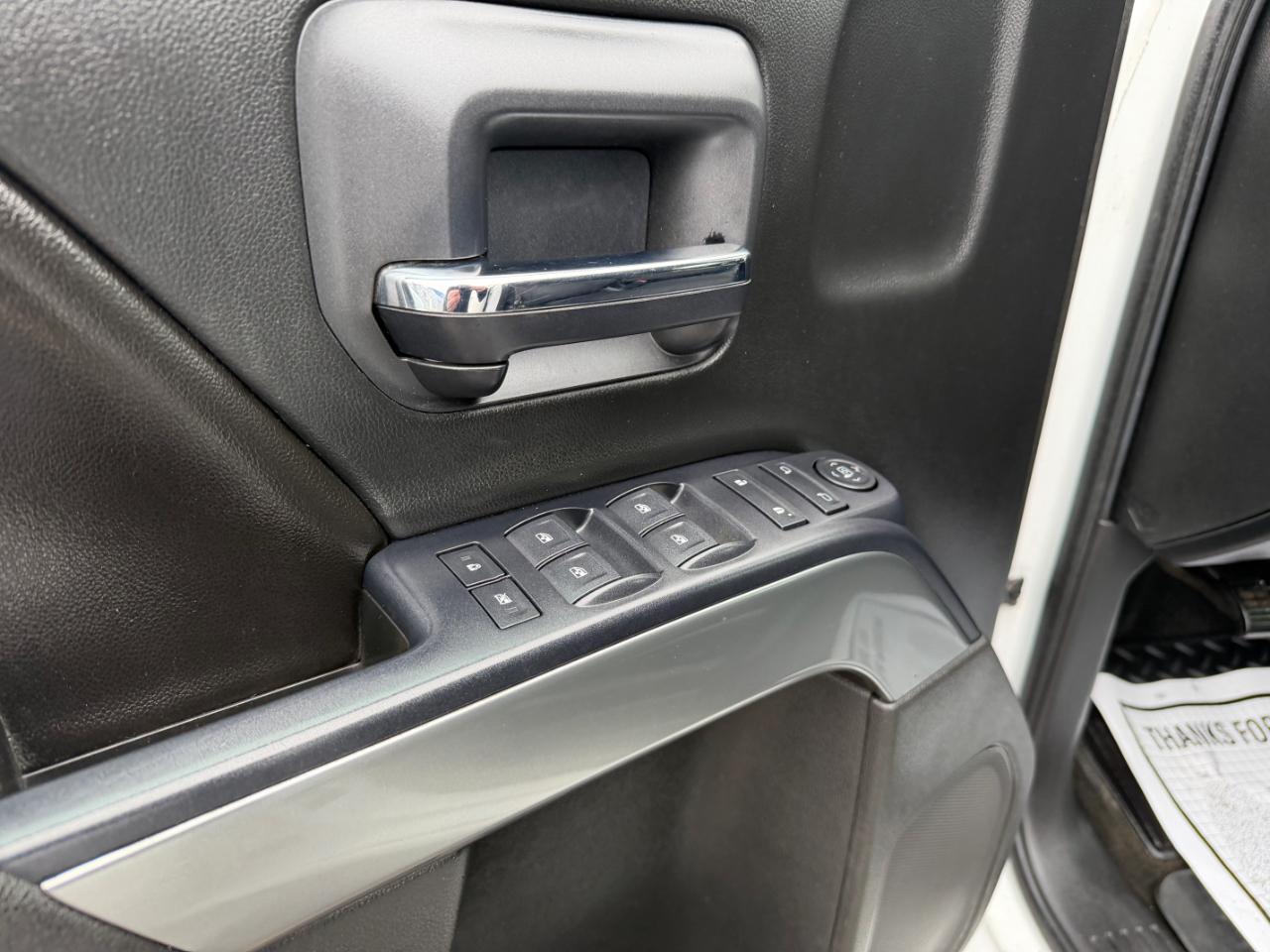 Chevrolet Silverado 1500 2WD Crew Cab 153.0" LT w/1LT 2015