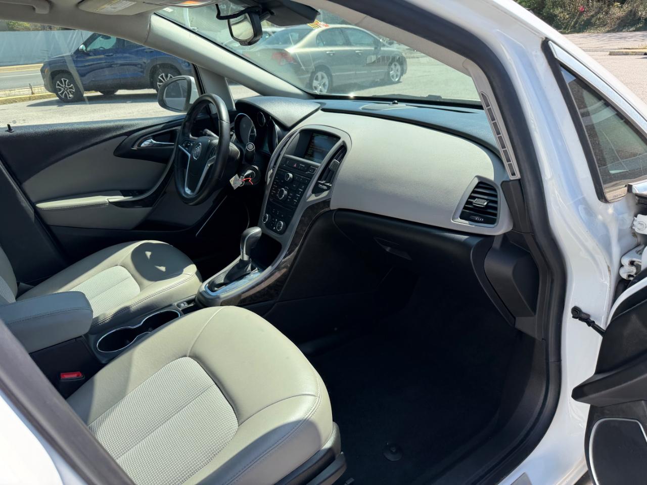 Buick Verano 4dr Sdn Convenience 1 2016