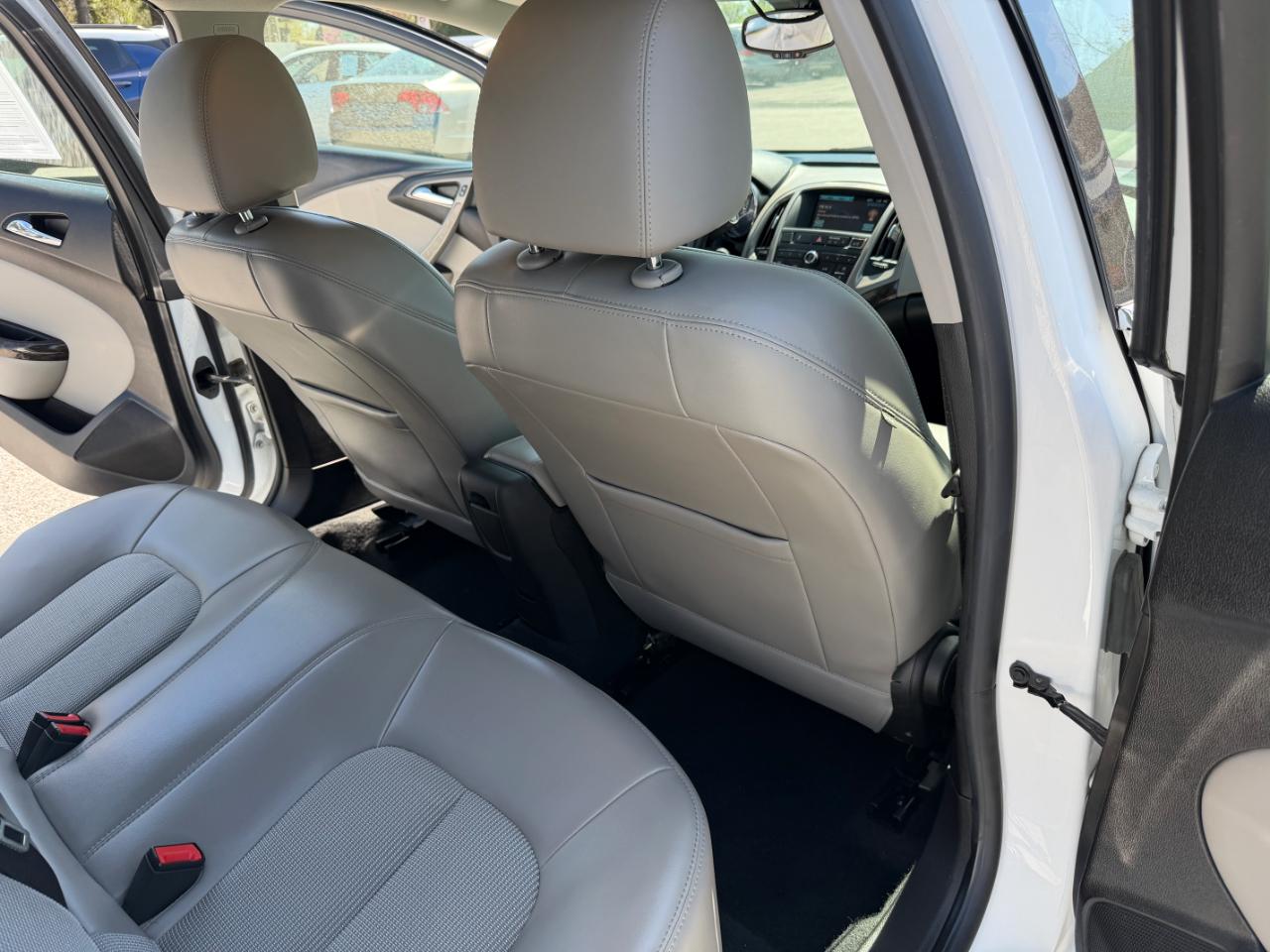 Buick Verano 4dr Sdn Convenience 1 2016