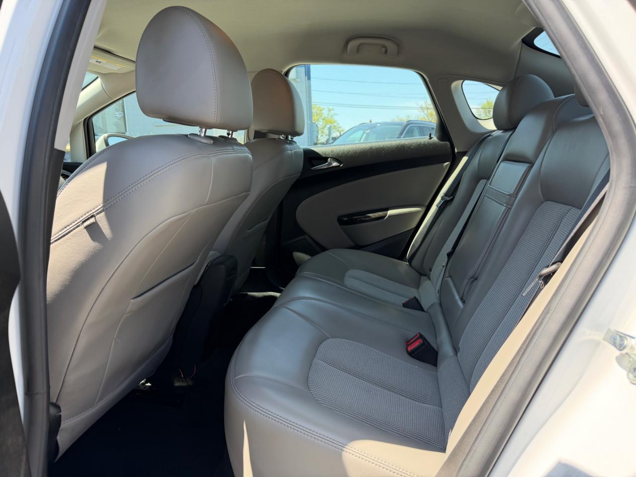 Buick Verano 4dr Sdn Convenience 1 2016