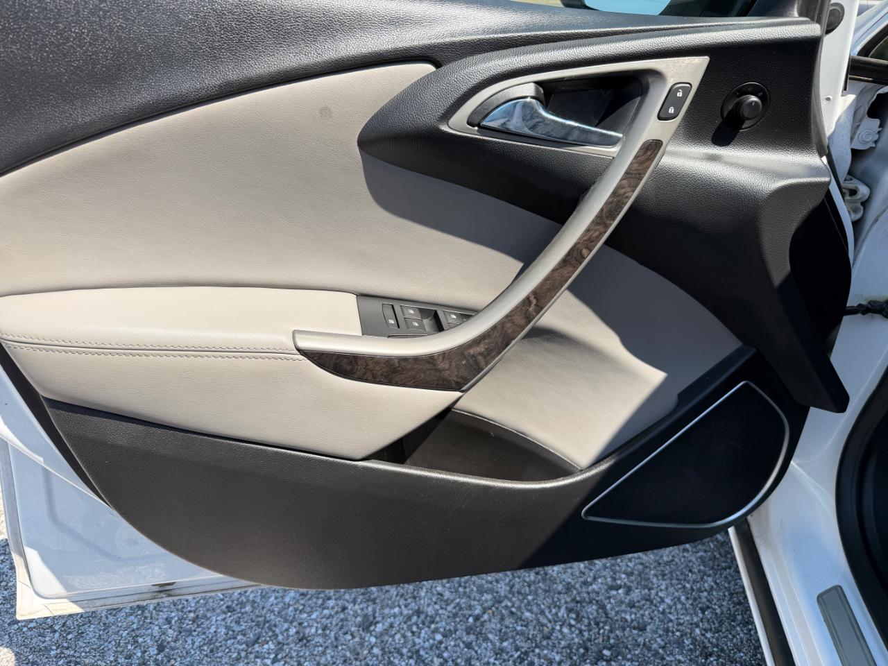 Buick Verano 4dr Sdn Convenience 1 2016