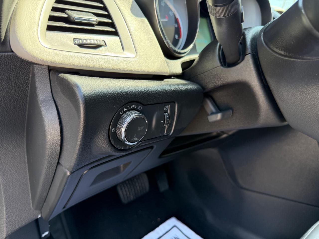 Buick Verano 4dr Sdn Convenience 1 2016