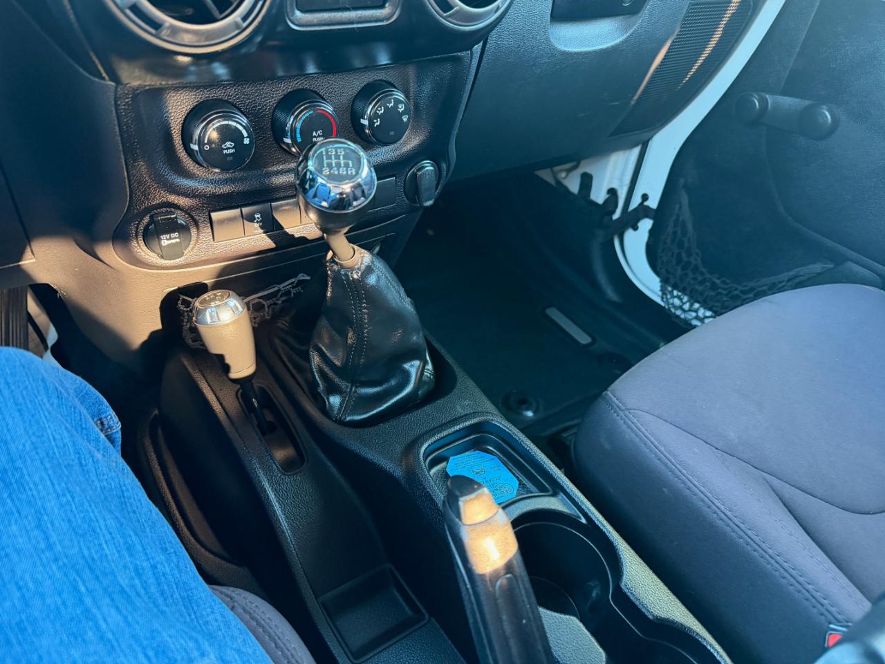 Jeep Wrangler 4WD 2dr Sport 2014