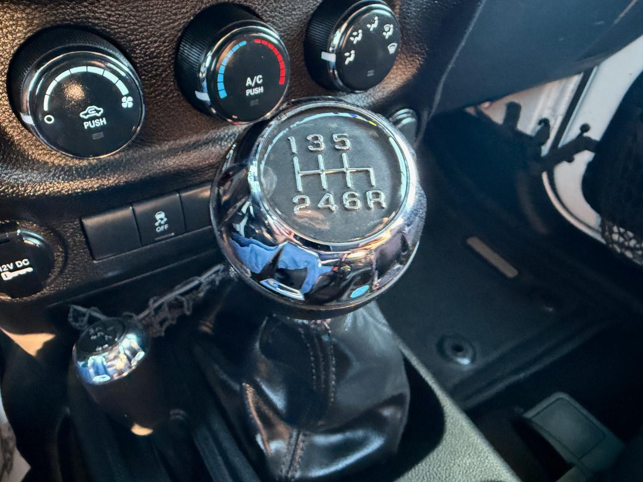 Jeep Wrangler 4WD 2dr Sport 2014