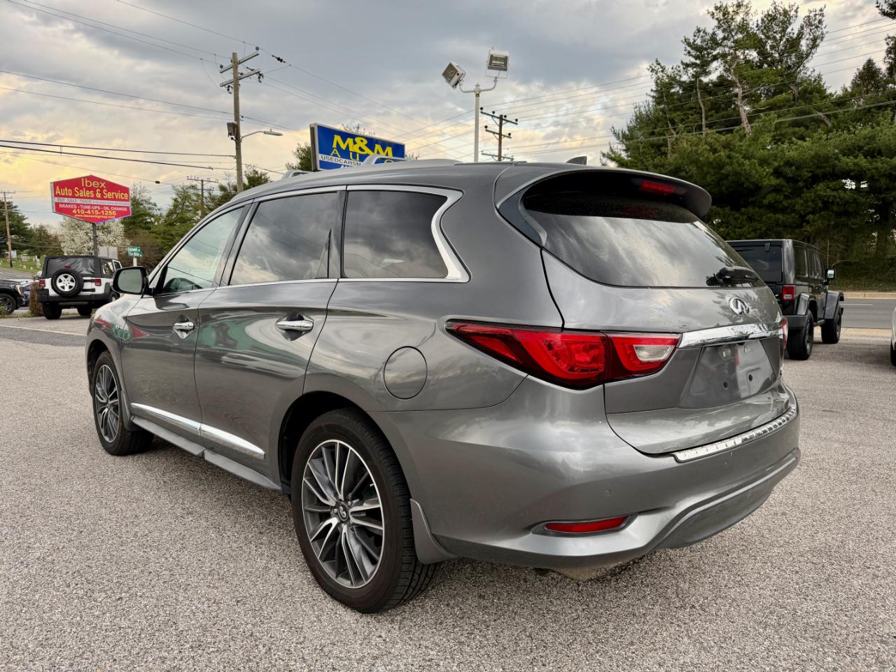 Infiniti QX60 AWD 2017