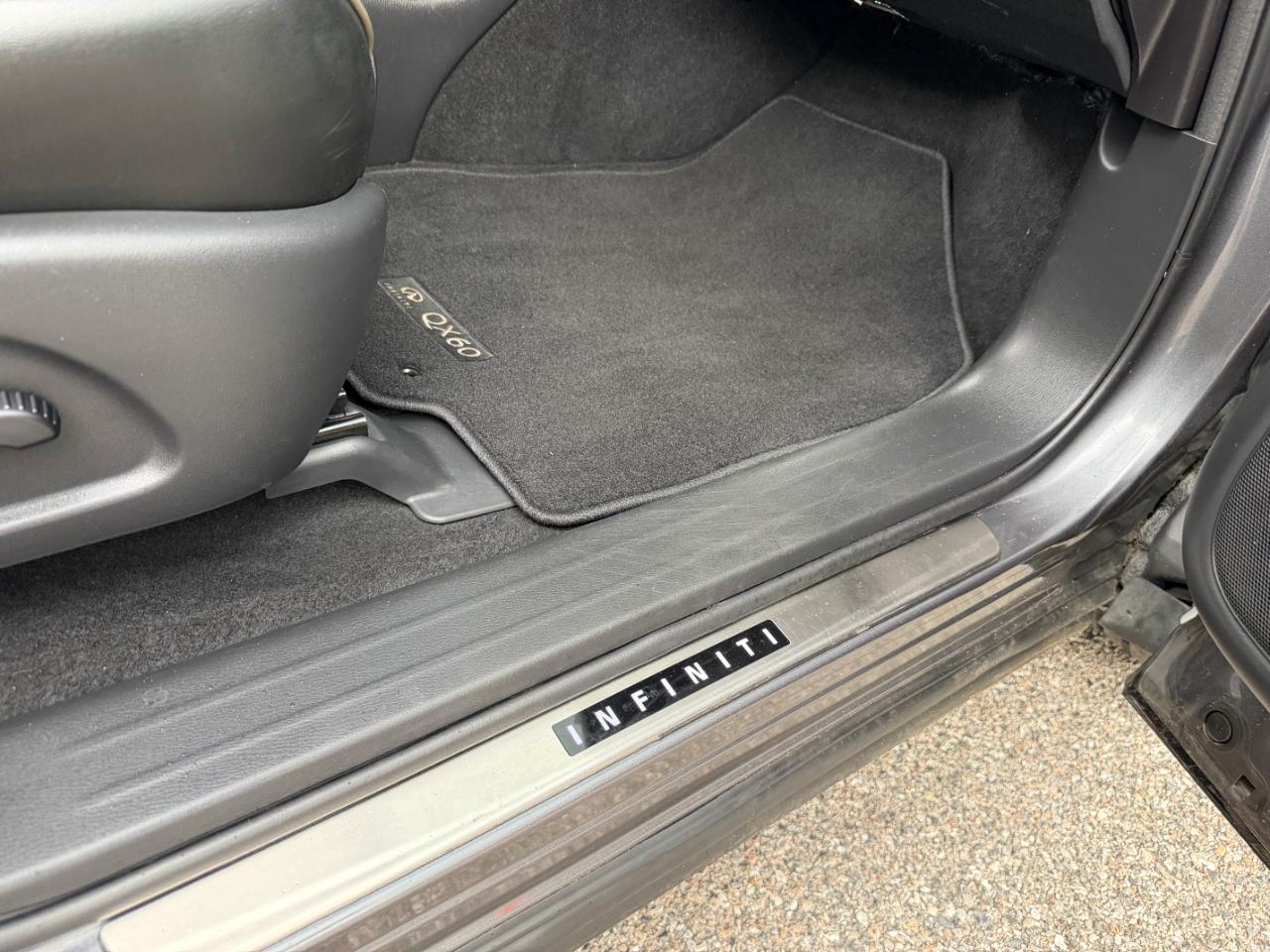 Infiniti QX60 AWD 2017