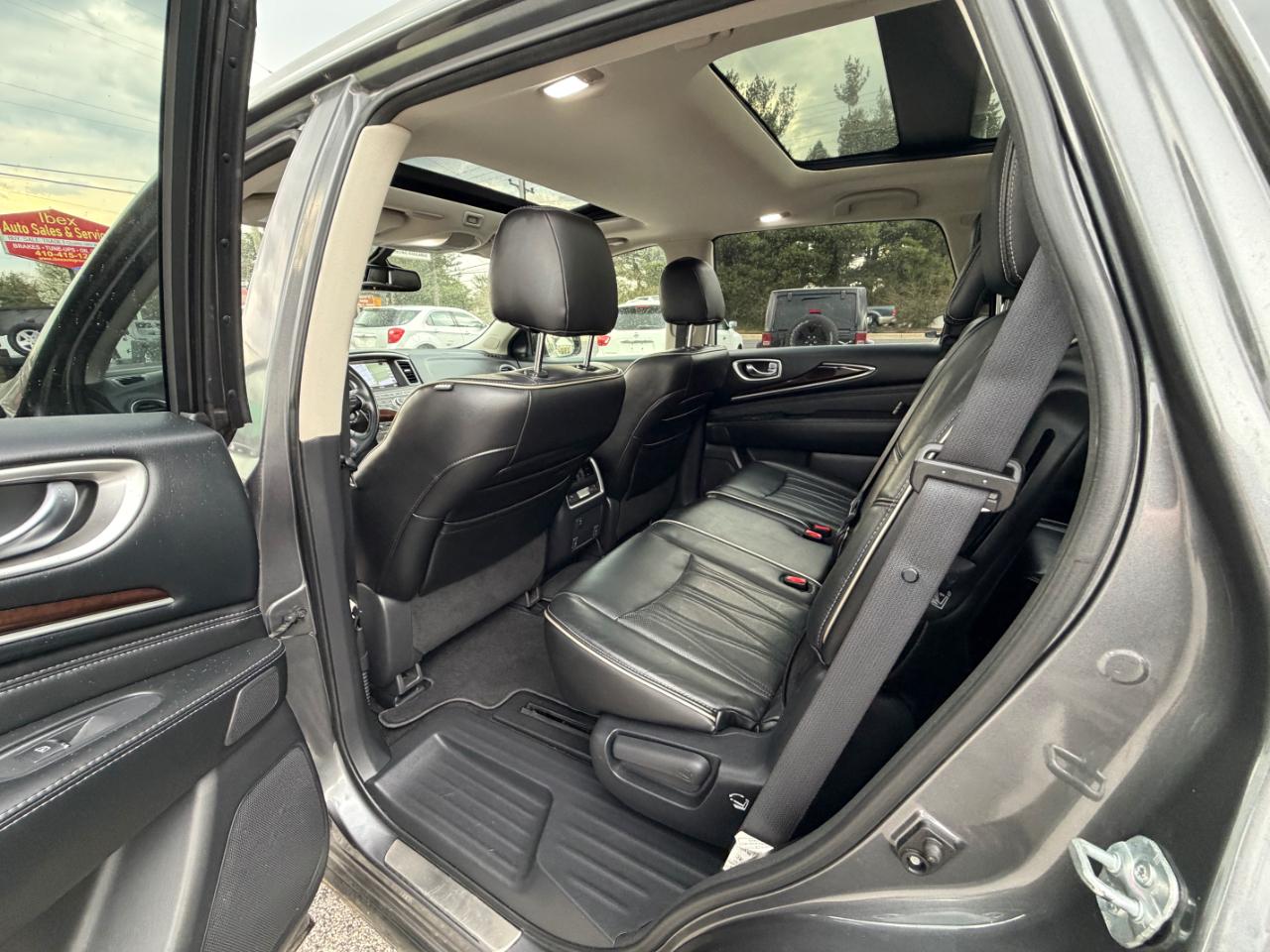 Infiniti QX60 AWD 2017