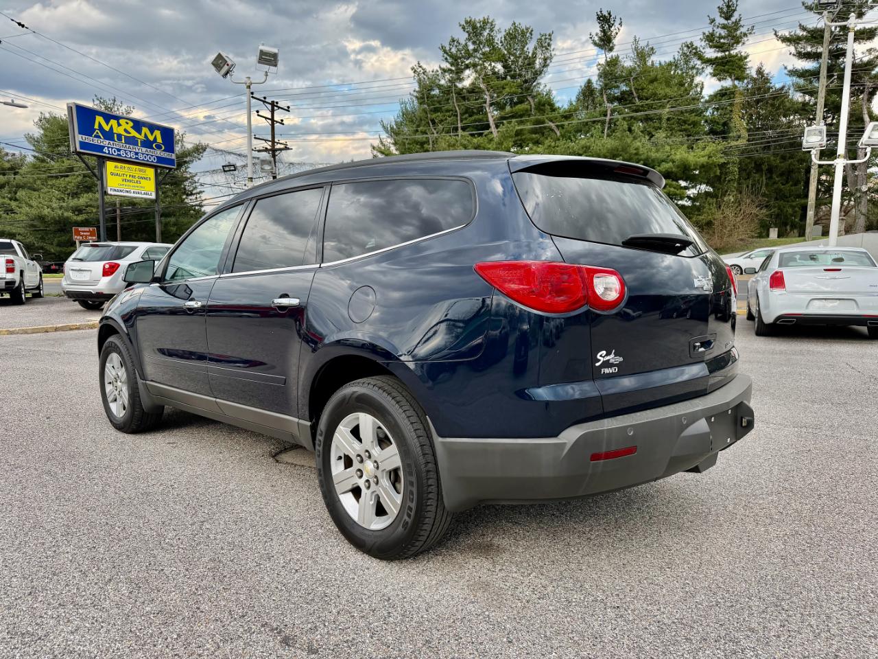 Chevrolet Traverse AWD 4dr LT w/2LT 2011