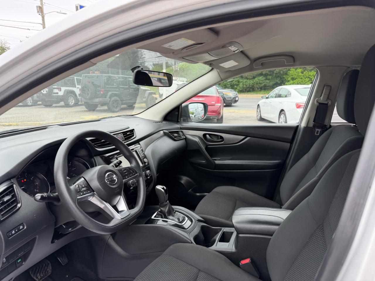 Nissan Rogue Sport 2018.5 FWD SV 2019