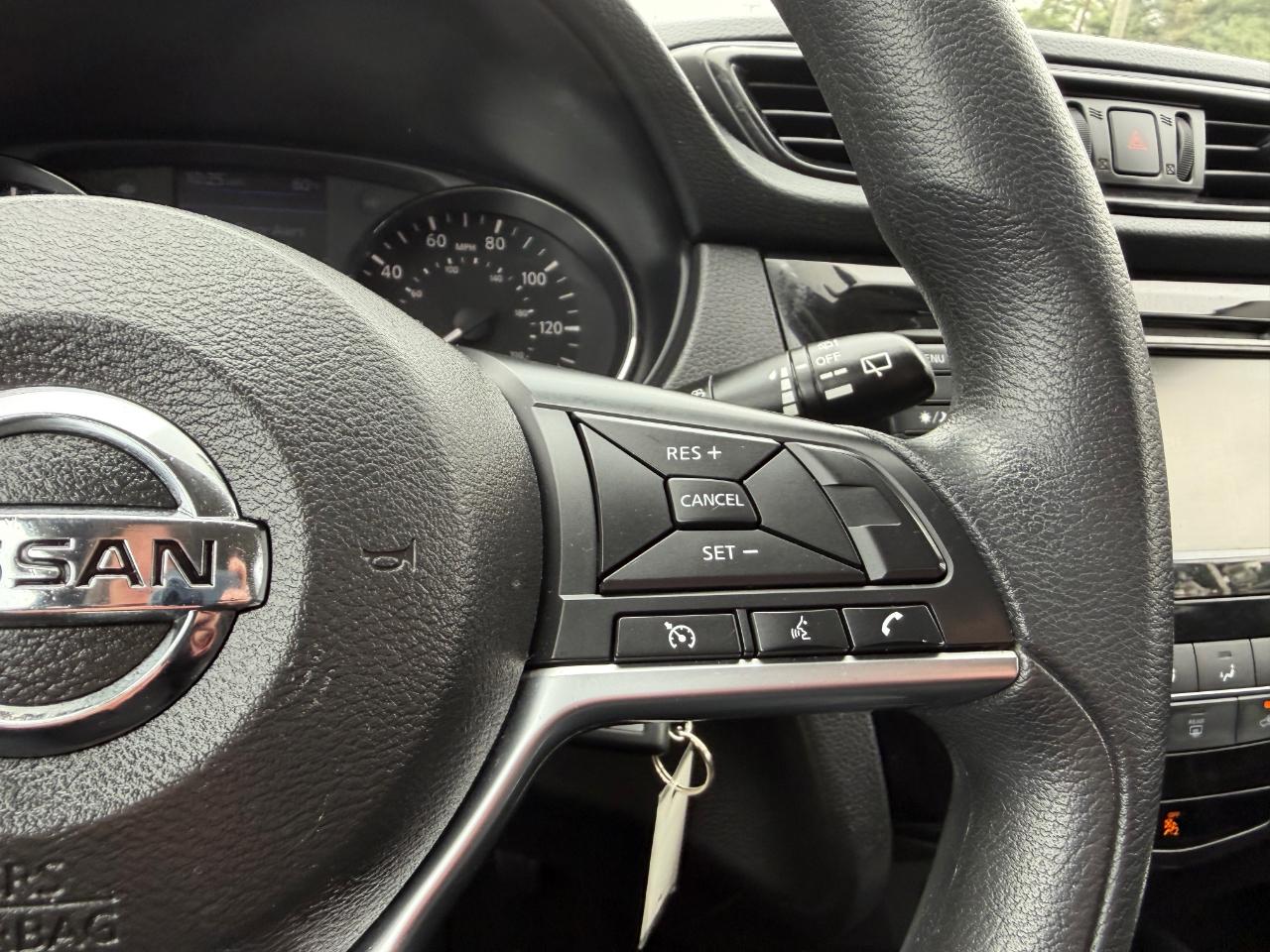 Nissan Rogue Sport 2018.5 FWD SV 2019