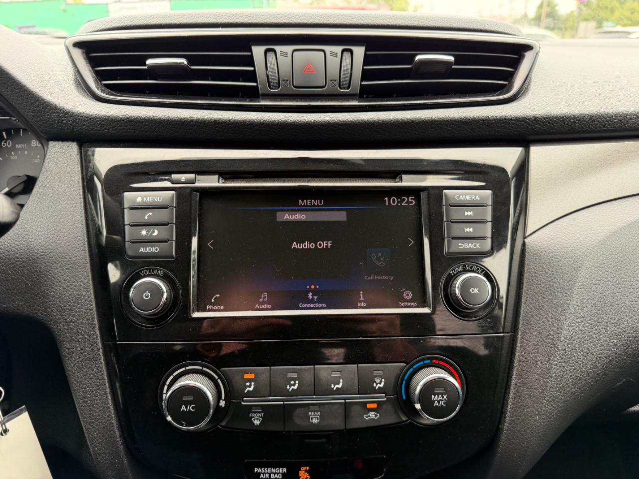 Nissan Rogue Sport 2018.5 FWD SV 2019