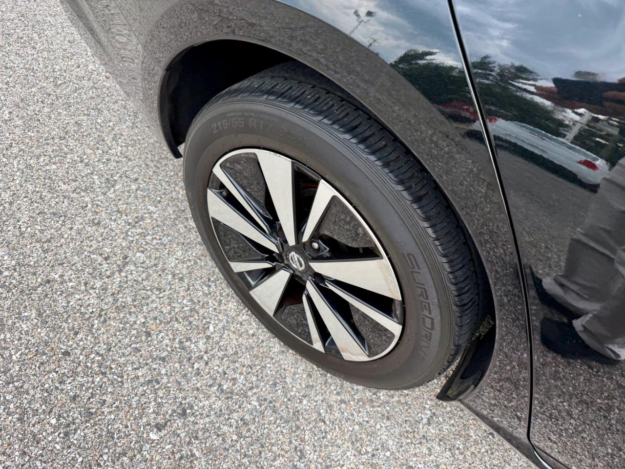 Nissan Altima 2.5 SV Sedan 2021