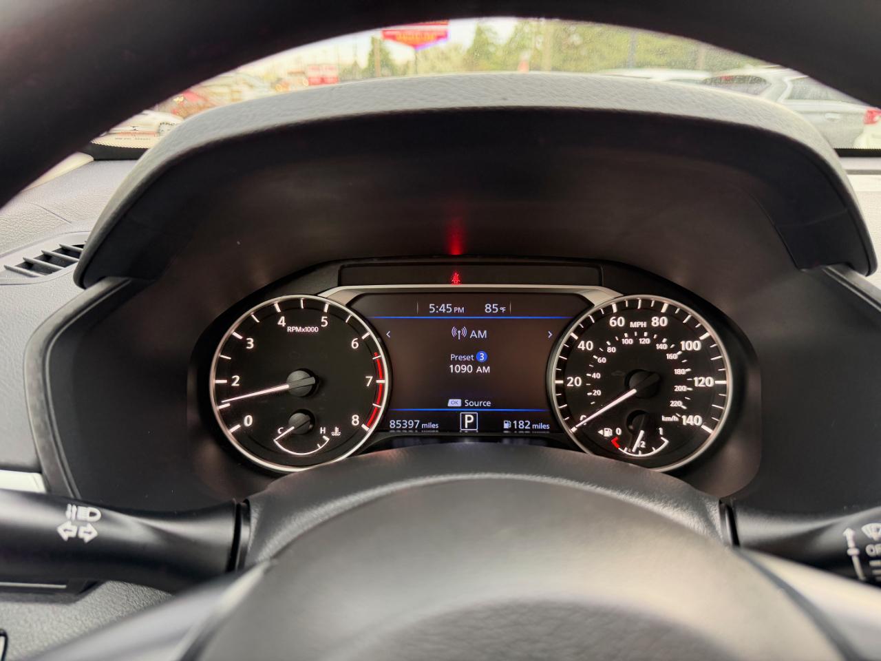 Nissan Altima 2.5 SV Sedan 2021