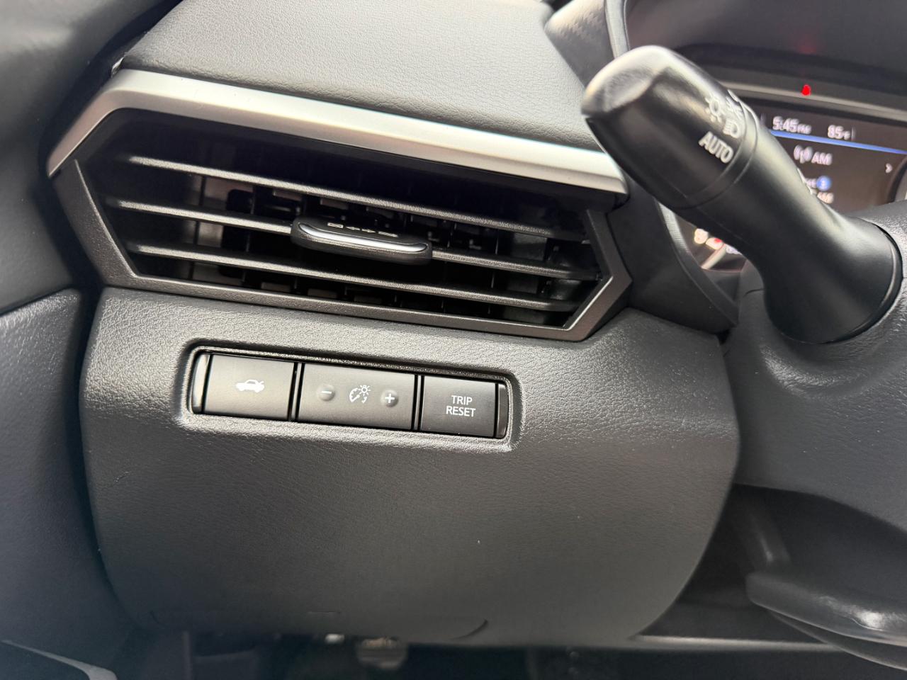 Nissan Altima 2.5 SV Sedan 2021