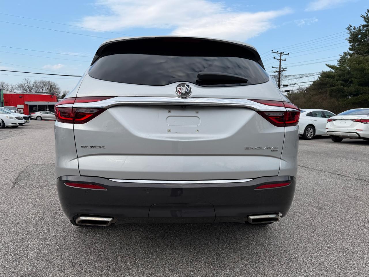 Buick Enclave AWD 4dr Essence 2018