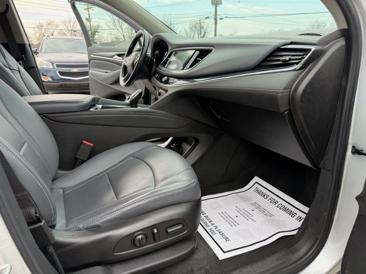 Buick Enclave AWD 4dr Essence 2018