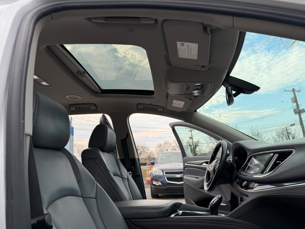 Buick Enclave AWD 4dr Essence 2018