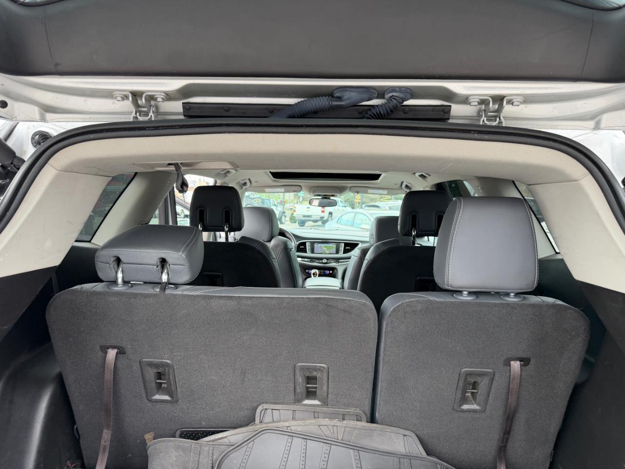 Buick Enclave AWD 4dr Essence 2018