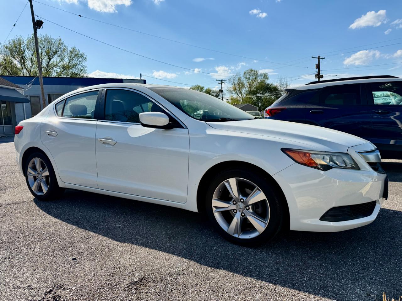 Acura ILX 4dr Sdn 2.0L 2014