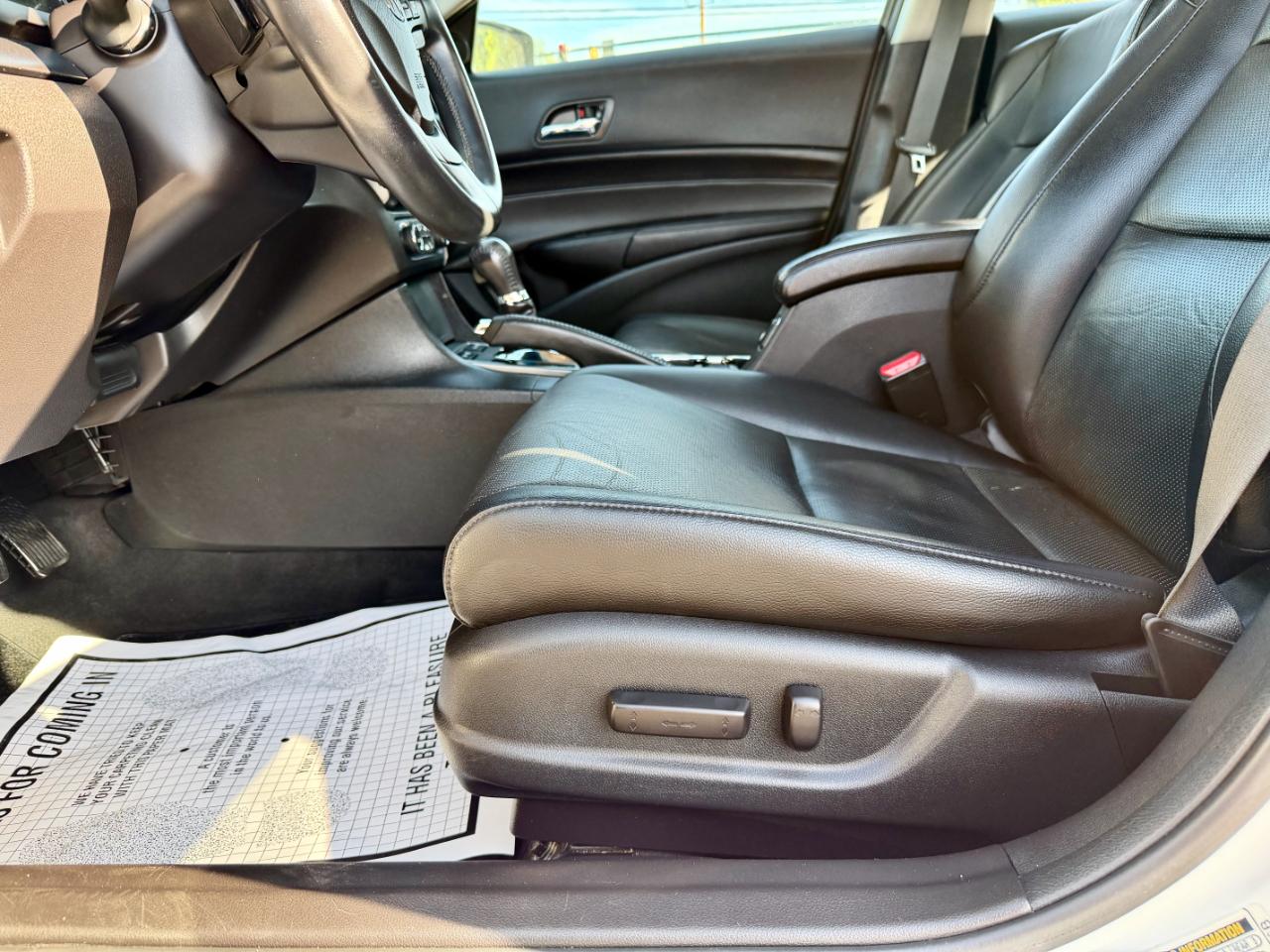 Acura ILX 4dr Sdn 2.0L 2014