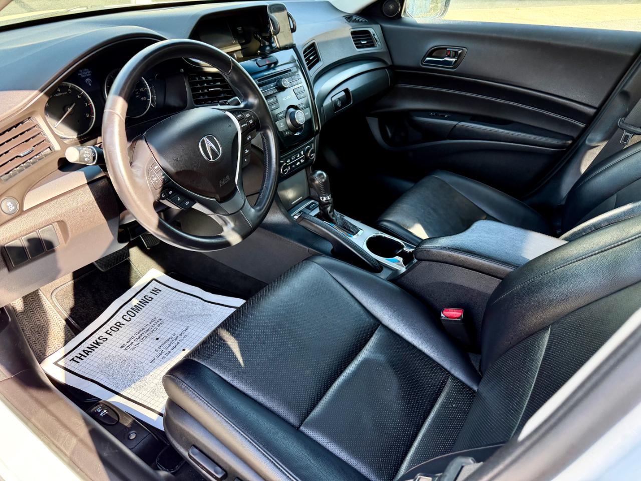 Acura ILX 4dr Sdn 2.0L 2014