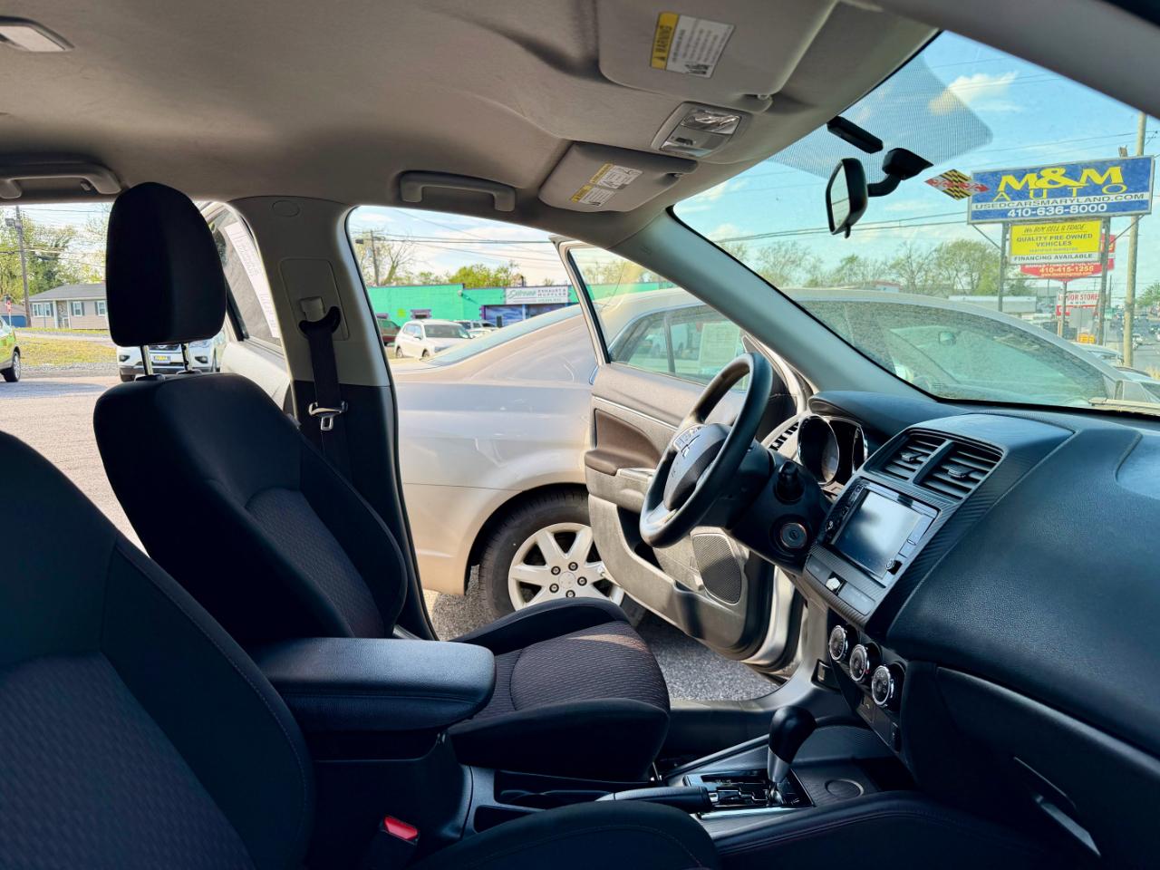 Mitsubishi Outlander Sport ES 2.0 CVT 2019