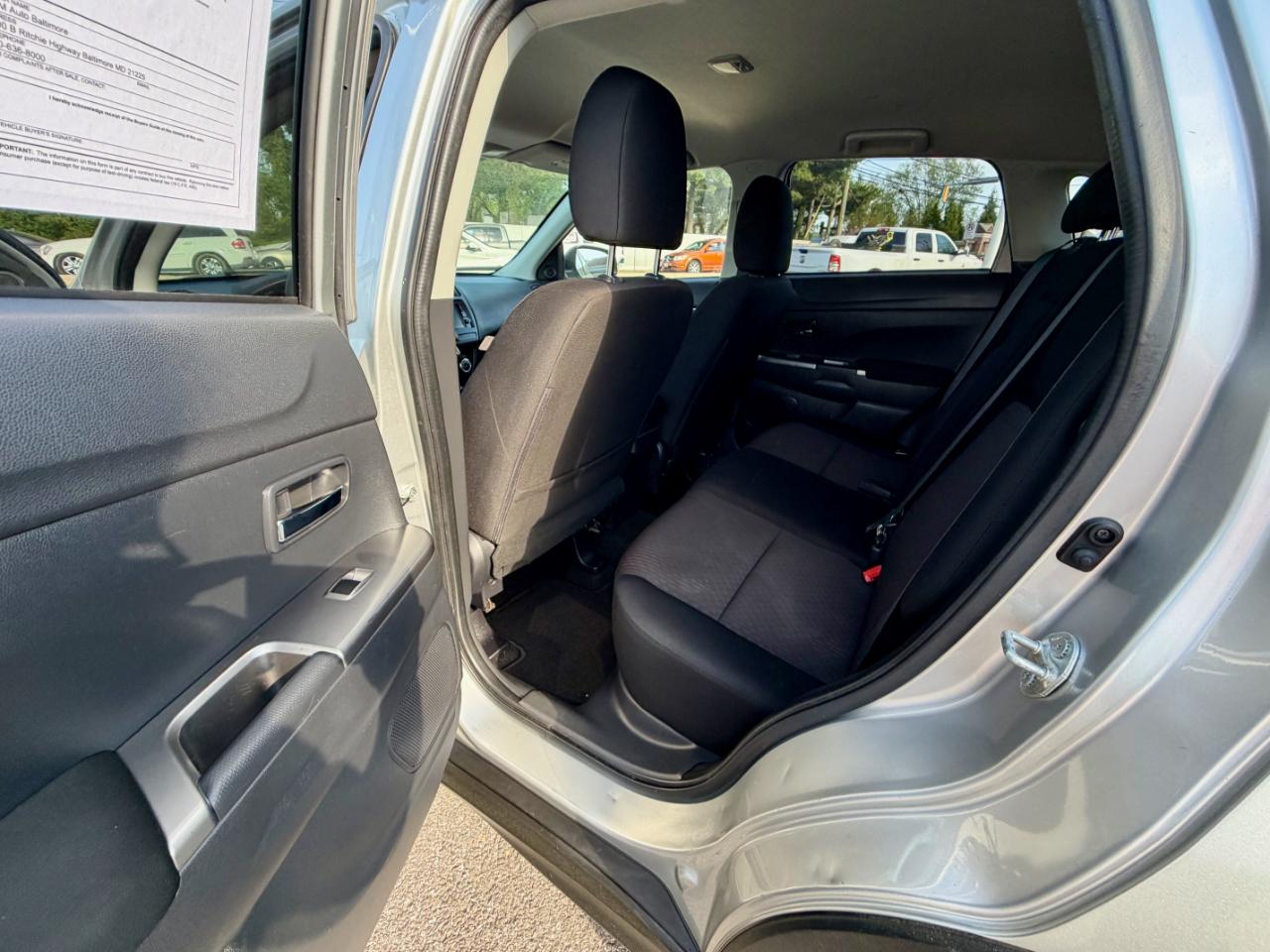 Mitsubishi Outlander Sport ES 2.0 CVT 2019