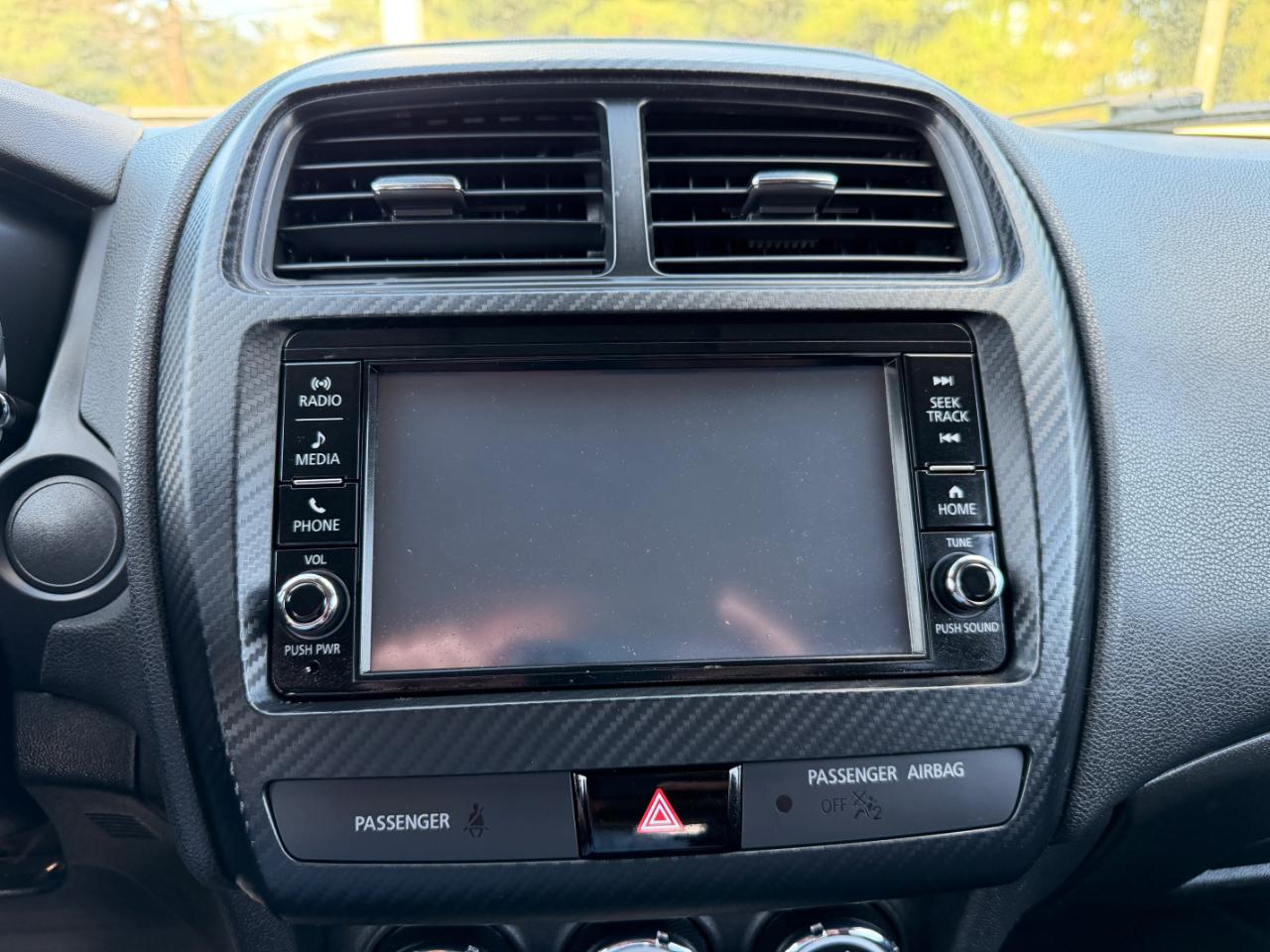 Mitsubishi Outlander Sport ES 2.0 CVT 2019