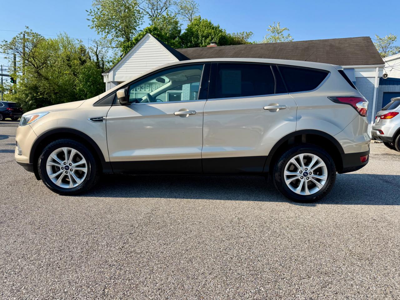 Ford Escape SE FWD 2017
