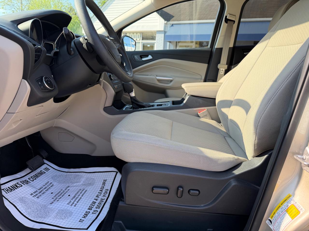 Ford Escape SE FWD 2017