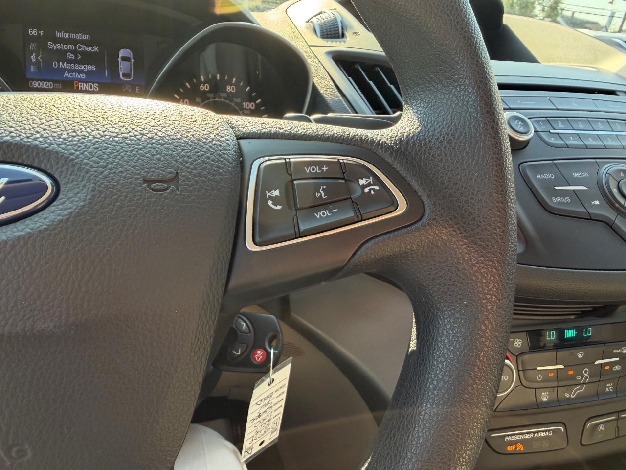 Ford Escape SE FWD 2017