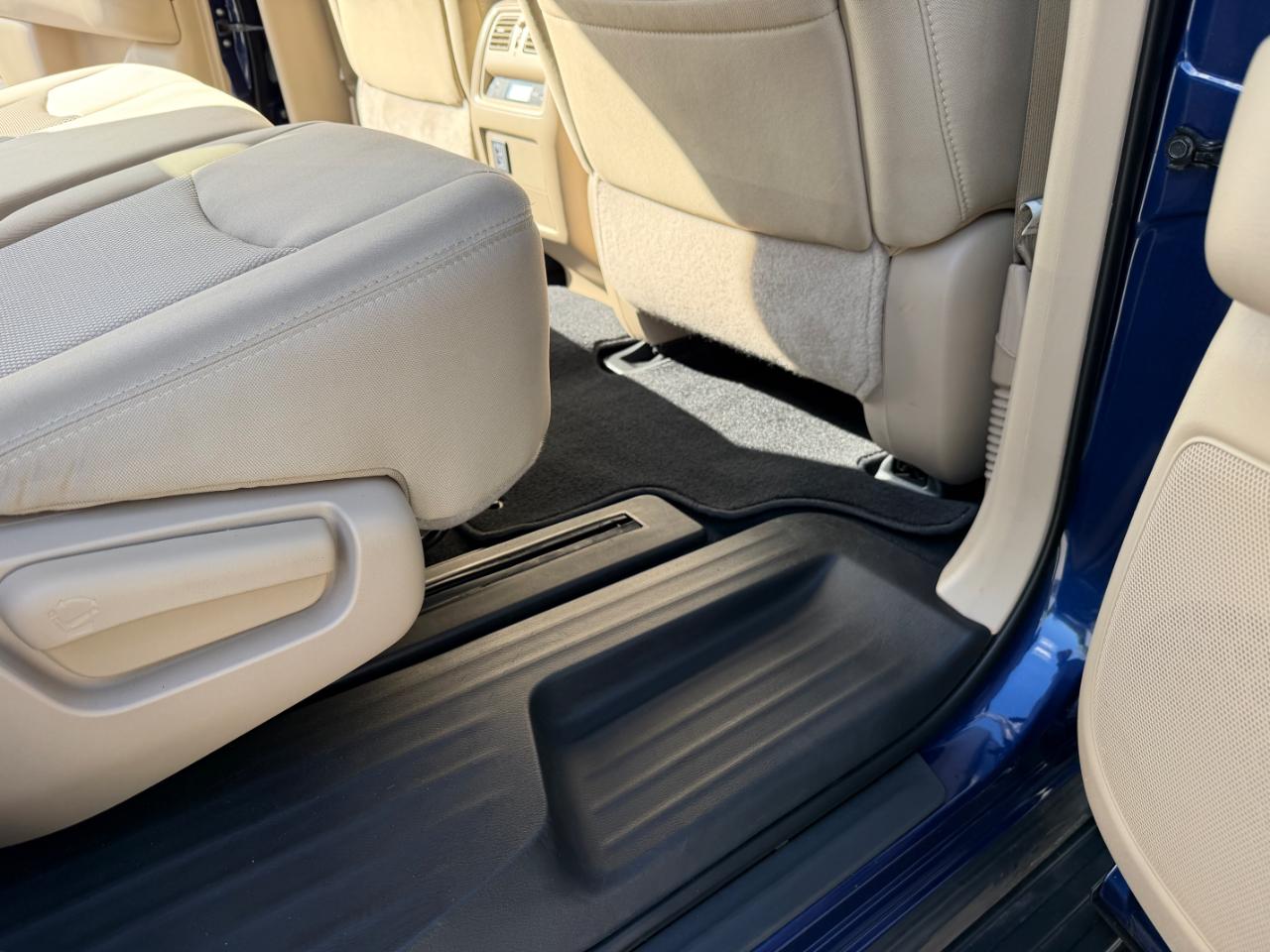 Nissan Pathfinder 4x4 SV 2018