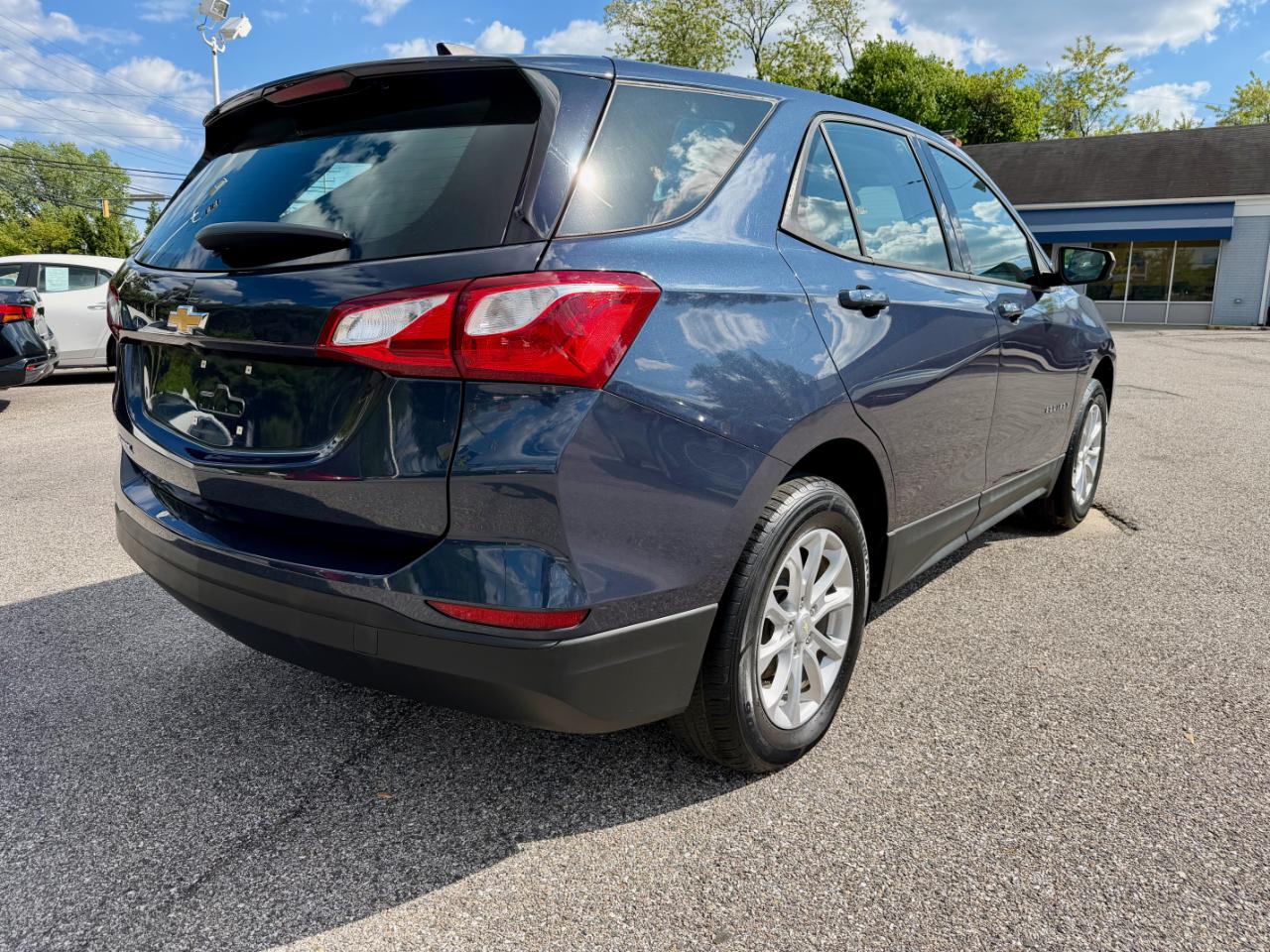 Chevrolet Equinox FWD 4dr LS w/1LS 2019