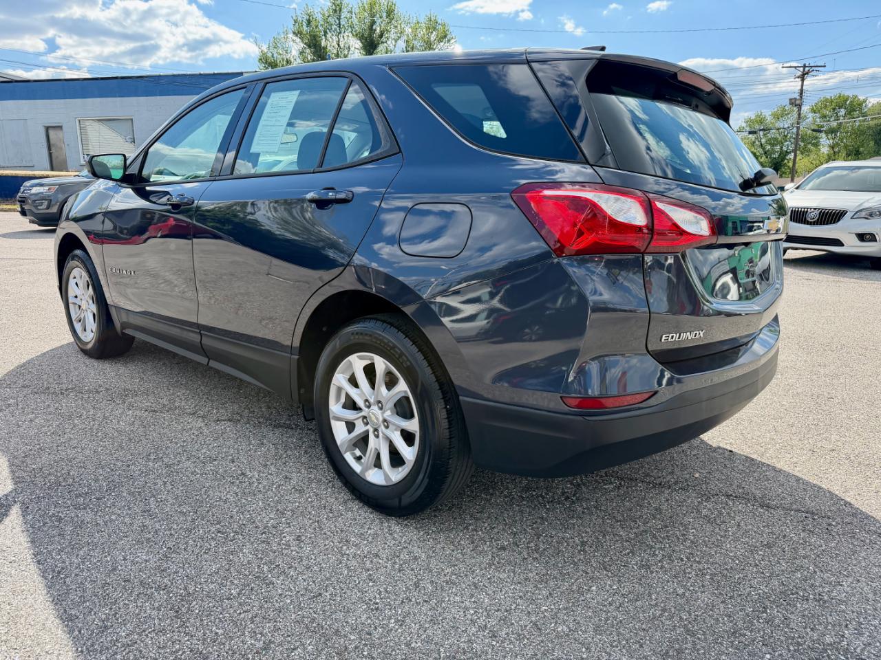 Chevrolet Equinox FWD 4dr LS w/1LS 2019