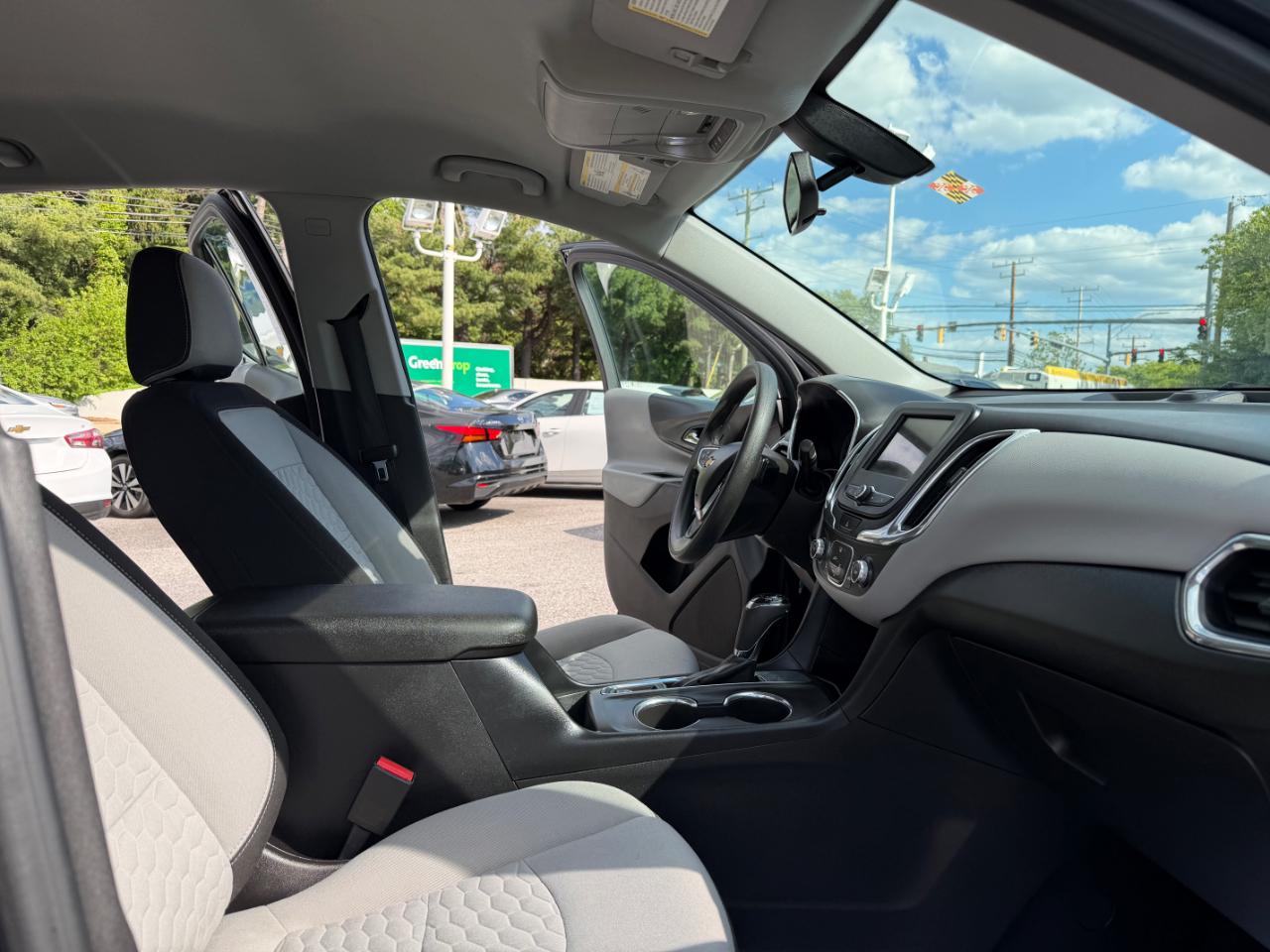 Chevrolet Equinox FWD 4dr LS w/1LS 2019