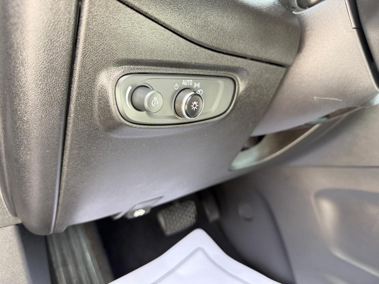 Chevrolet Equinox FWD 4dr LS w/1LS 2019