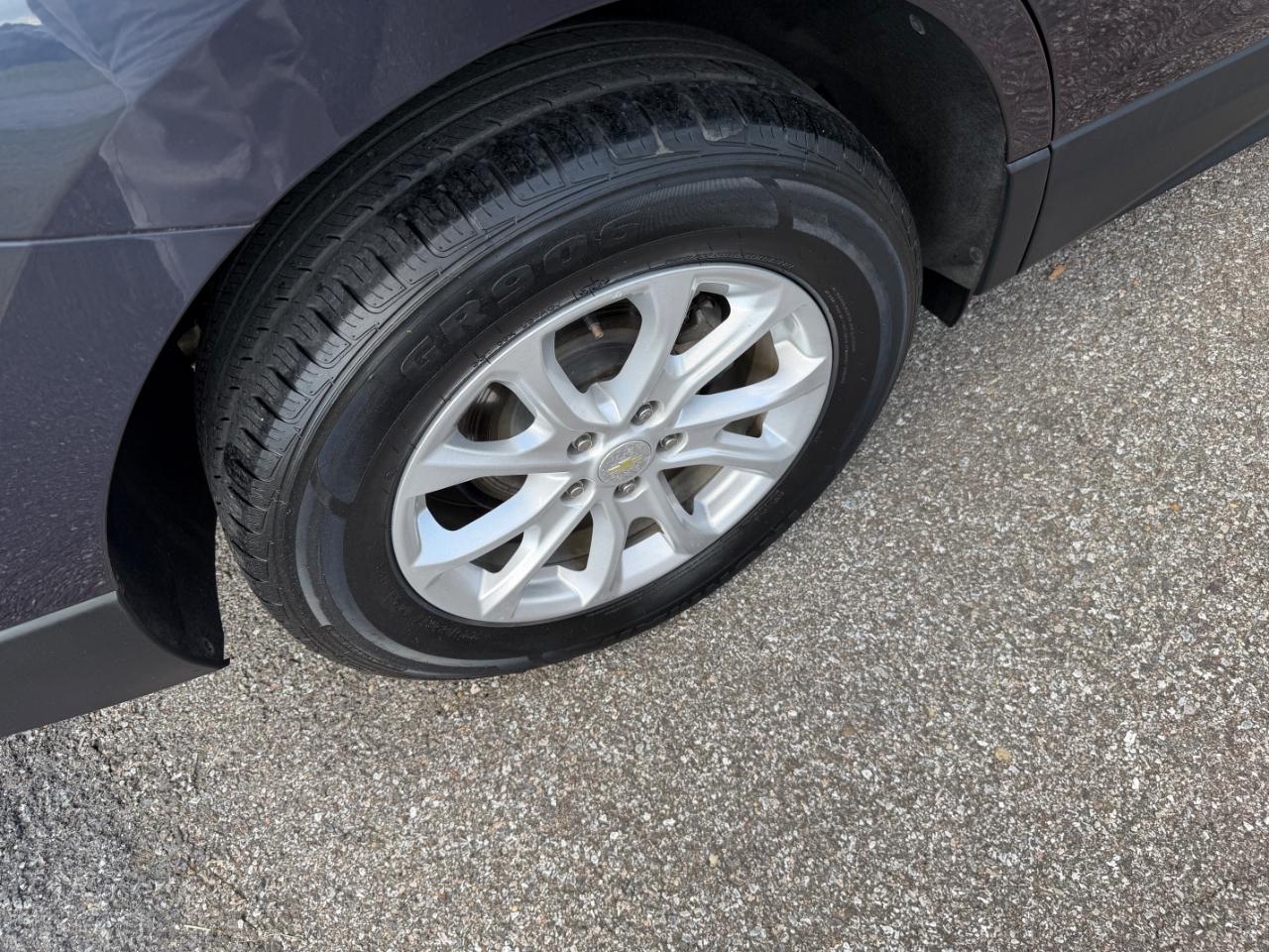 Chevrolet Equinox FWD 4dr LS w/1LS 2019