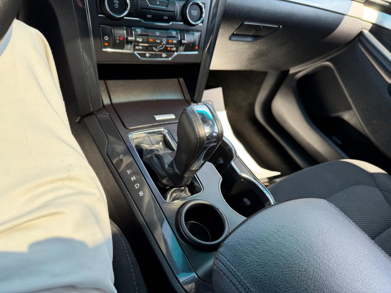 Ford Explorer XLT FWD 2017
