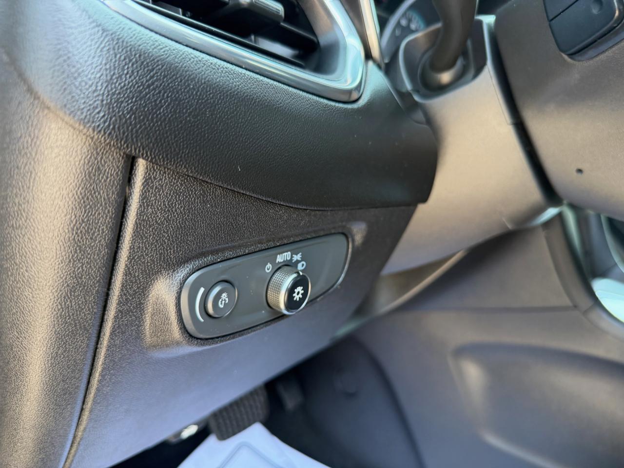 Chevrolet Equinox FWD 4dr LT w/1LT 2018