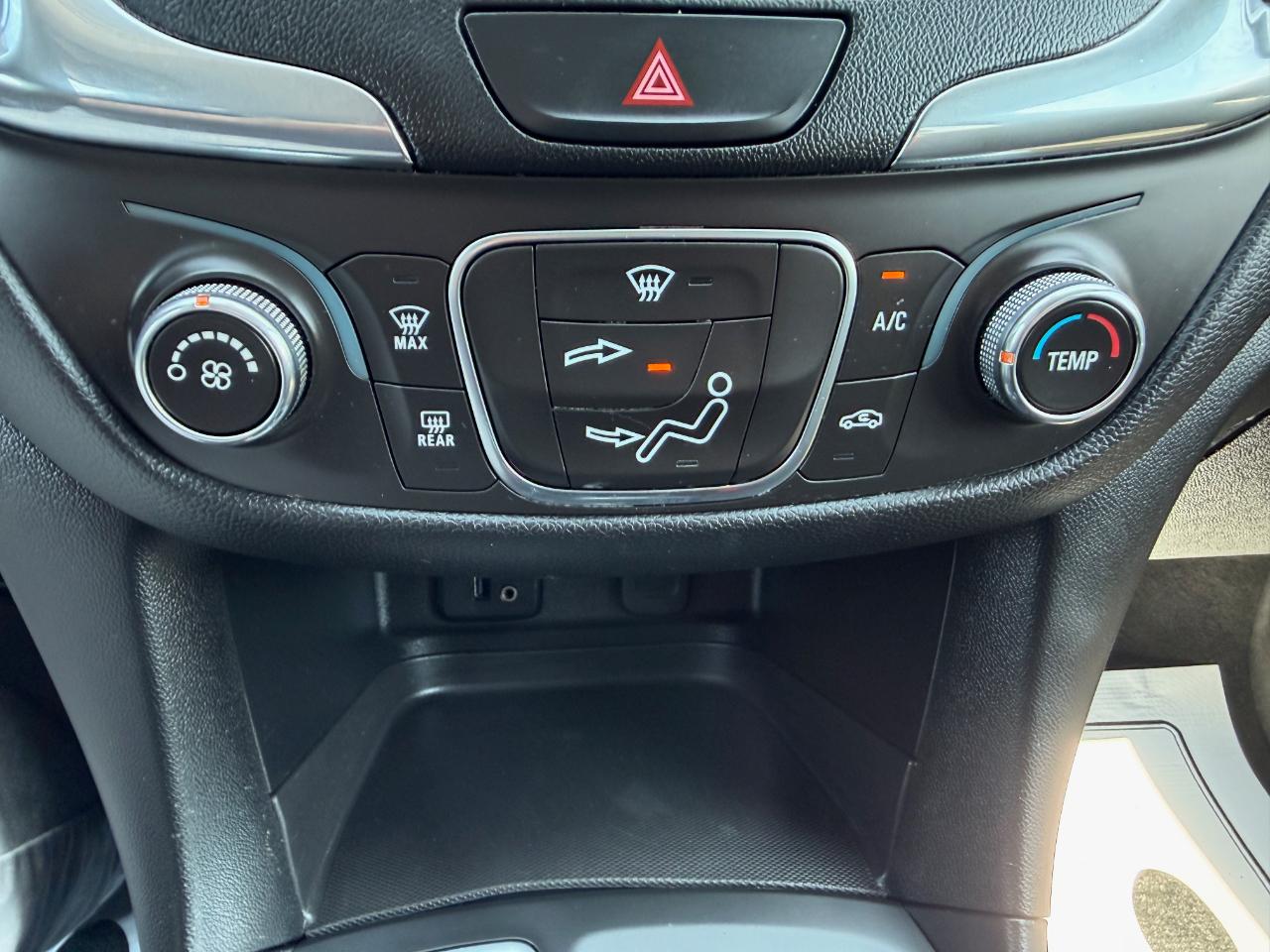Chevrolet Equinox FWD 4dr LT w/1LT 2018