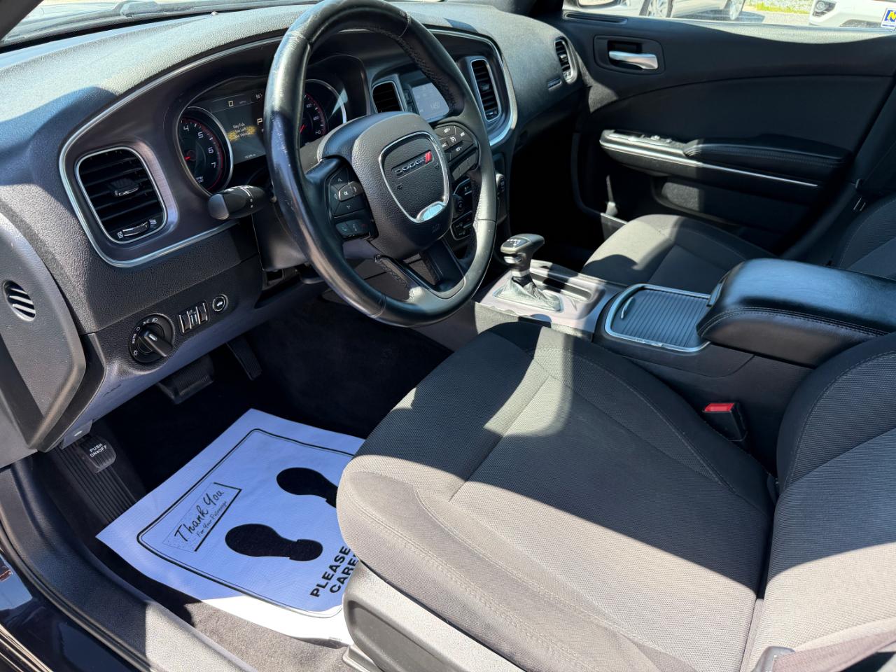 Dodge Charger 4dr Sdn SE RWD 2015