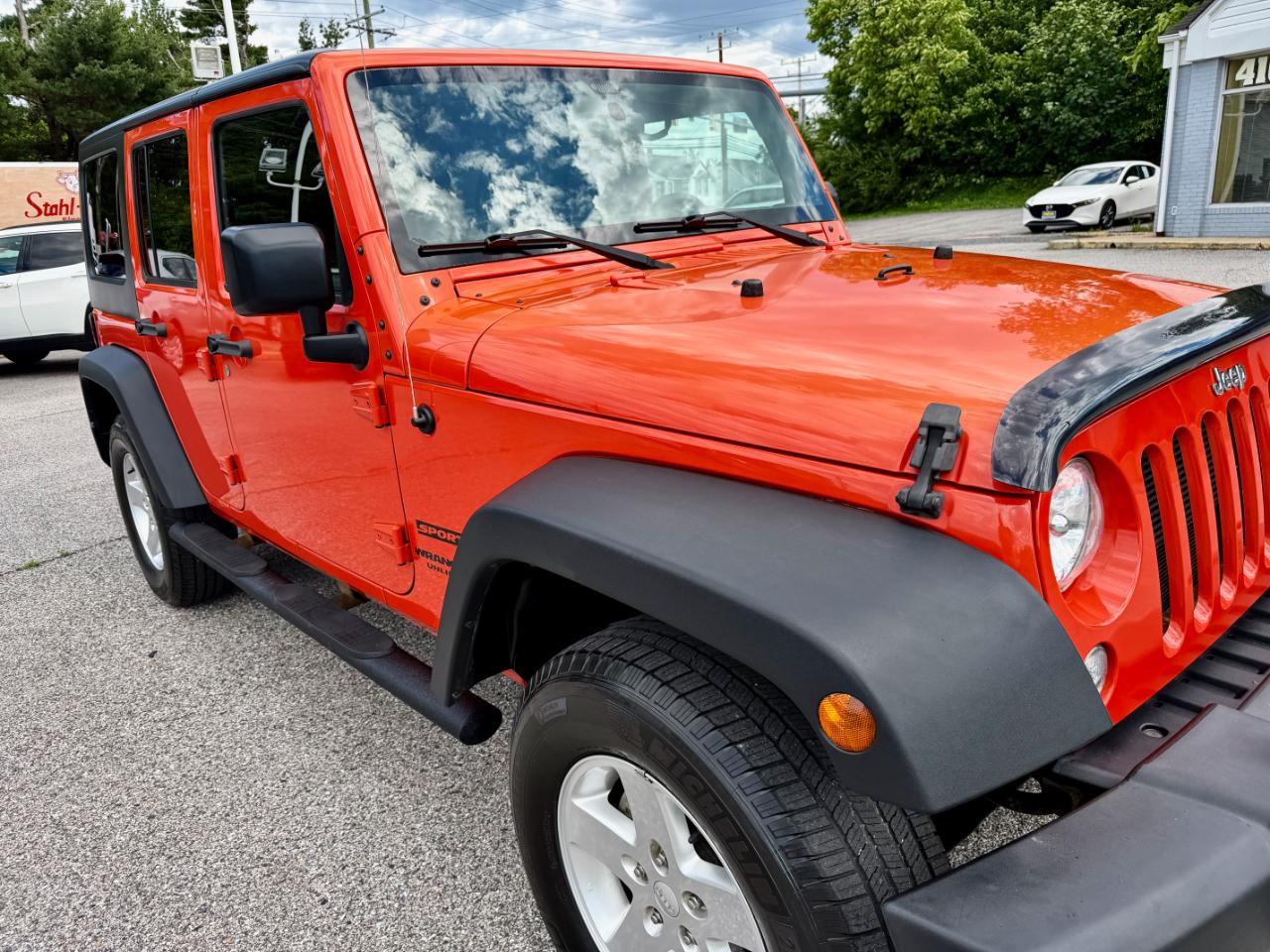 Jeep Wrangler Unlimited 4WD 4dr Sport 2015